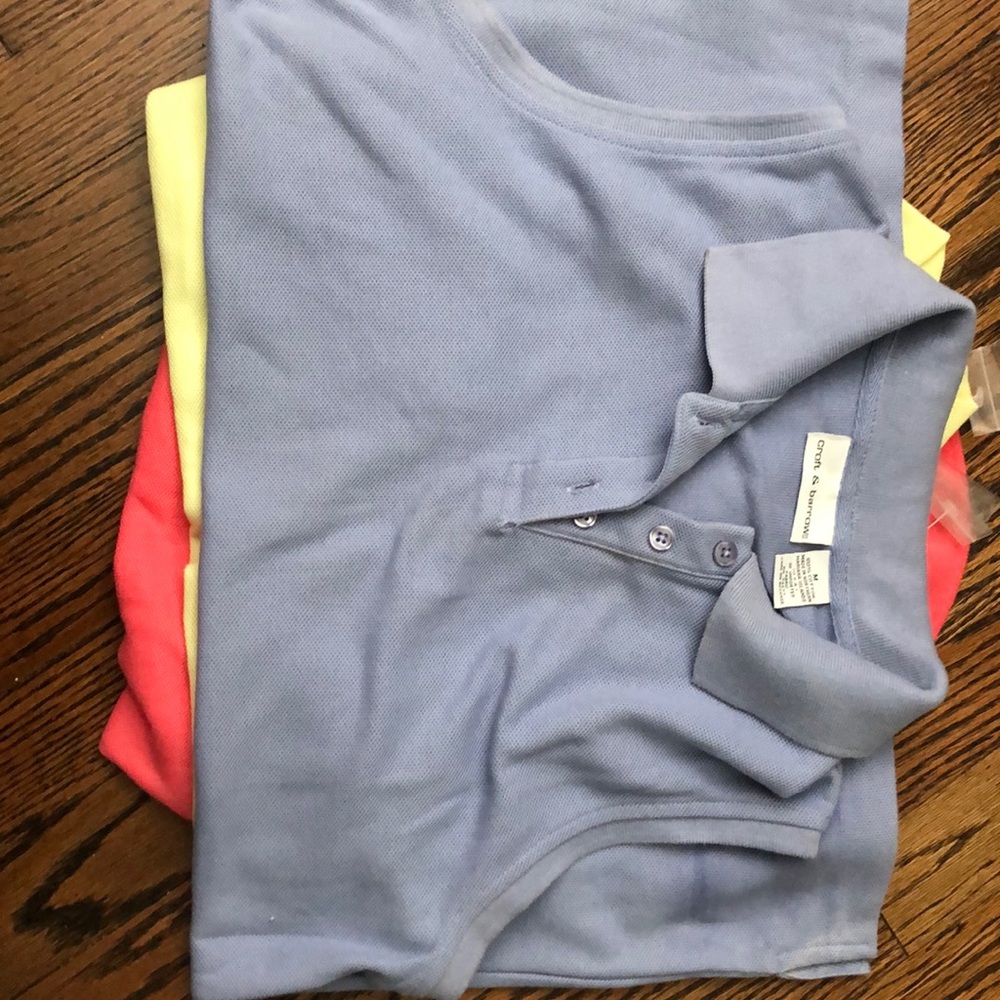Women’s sleeveless collared NWOT